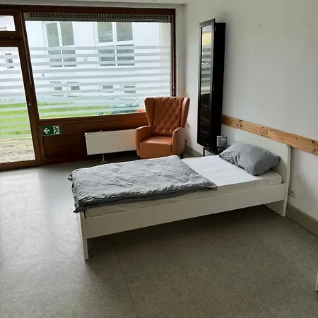 Exklusive Monteurunterkunft In Apartman *